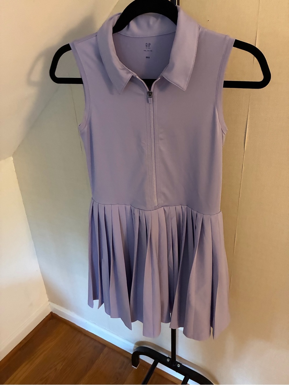 GAP Girls' Lavender Sleeveless Zip-Front Athletic Dress - size 14-16